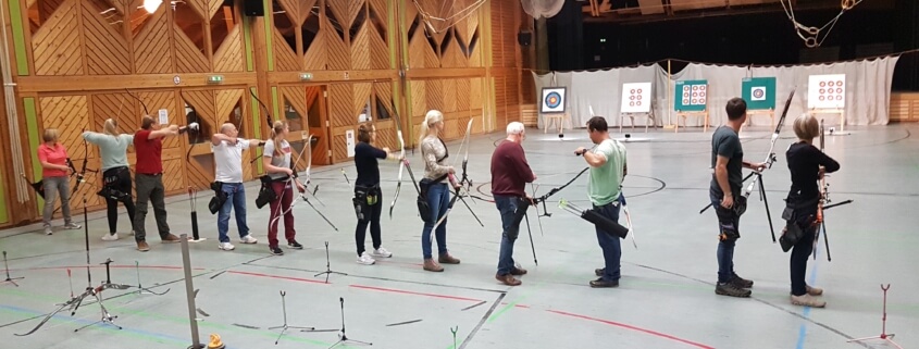 Bogentraining in der Kageneckhalle in Stegen